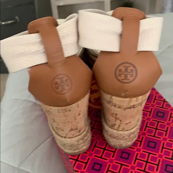 Tory Burch wedge espadrilles FITS SIZE 8 - Picture 2 of 3